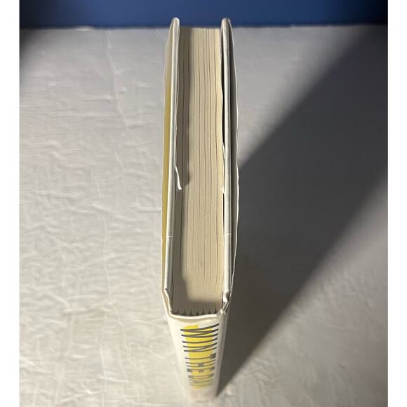 Win the Day: 7 Daily Habits to Help You Stress Less & Accomplish More - Book - Picture 4 of 10